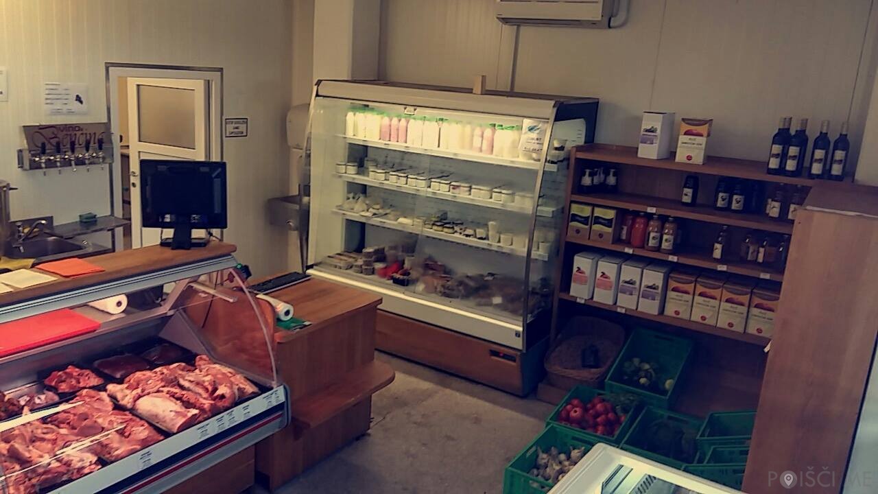 Kmetija Dolinar, Dobrova