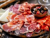 IZLETNIŠKA KMETIJA BREZNIK ĐULI, Tomaž Gmajner, Sv. Primož nad Muto